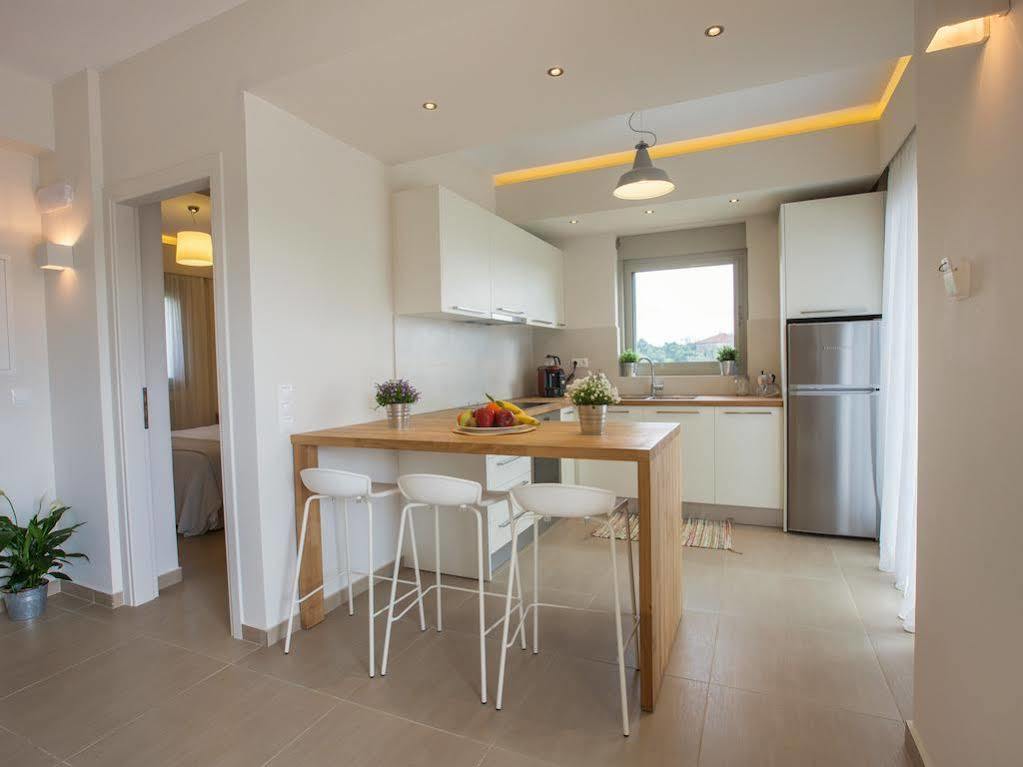 Abelia Luxurious Villas Finikounta Exterior photo