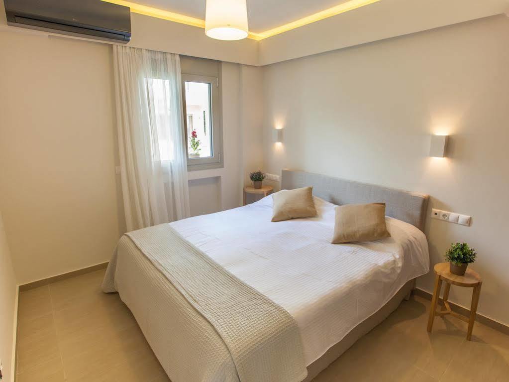 Abelia Luxurious Villas Finikounta Exterior photo