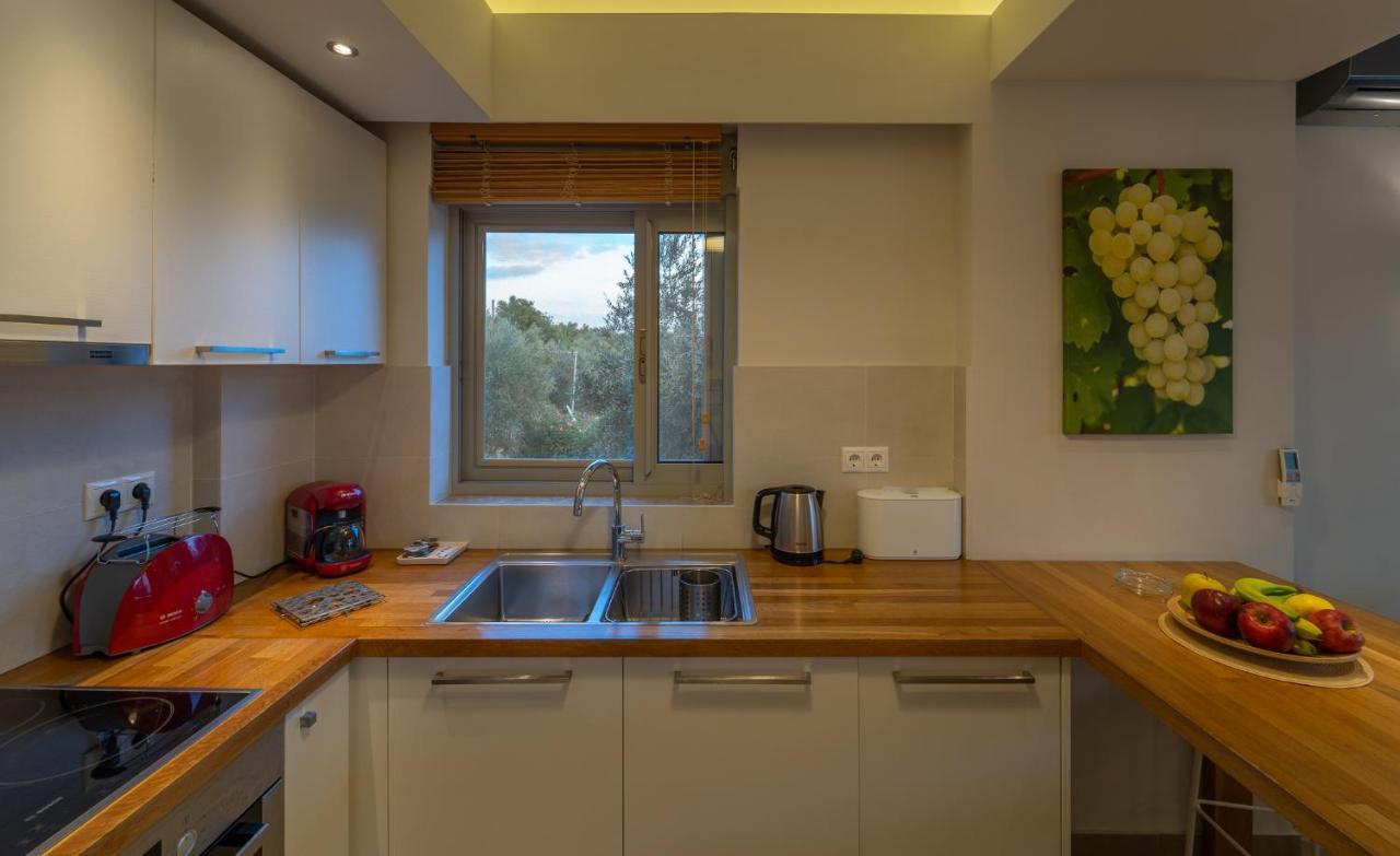 Abelia Luxurious Villas Finikounta Exterior photo